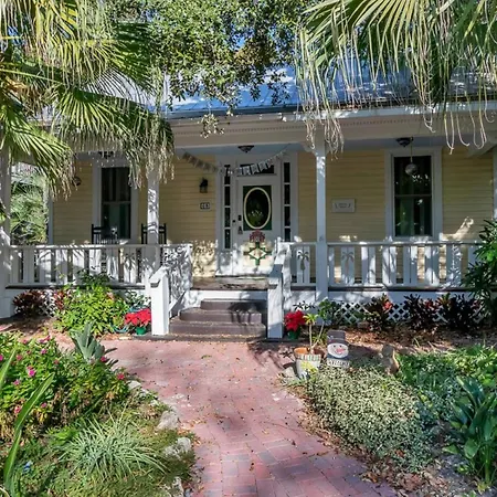 Sunny Side Cottage